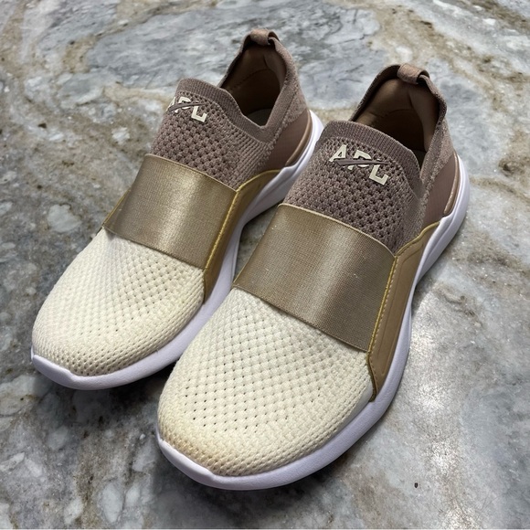 APL TechLoom Bliss Knit Running Shoe Women’s 7 - Picture 1 of 12